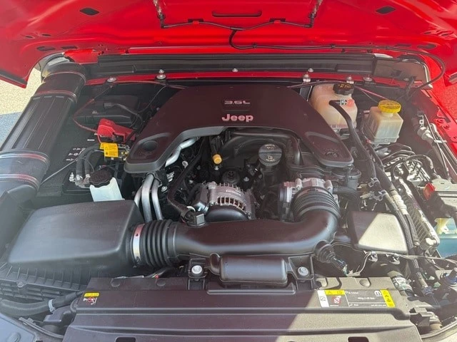 2021 Jeep JT Gladiator - Image 10 of 12