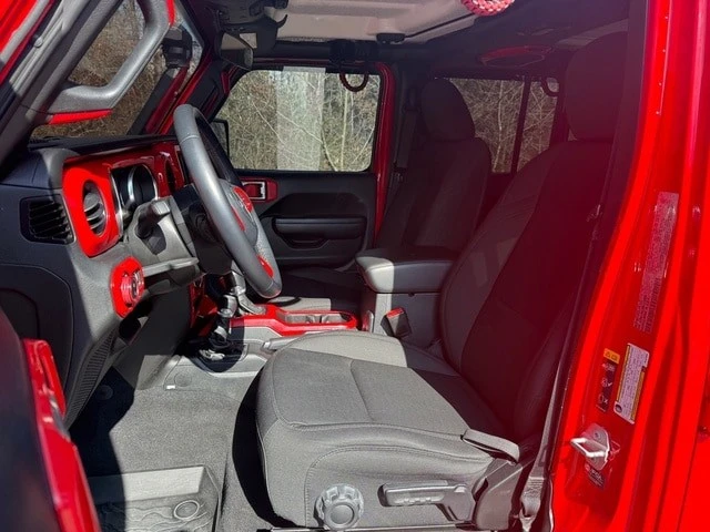 2021 Jeep JT Gladiator - Image 12 of 21