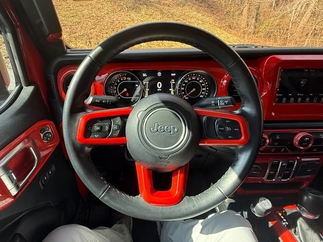 2021 Jeep JT Gladiator - Image 18 of 21