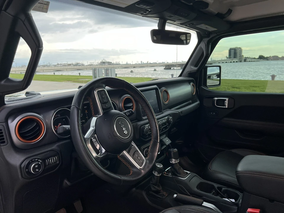 2021 Jeep JT Gladiator - Image 10 of 11