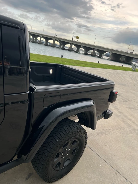 2021 Jeep JT Gladiator - Image 3 of 11