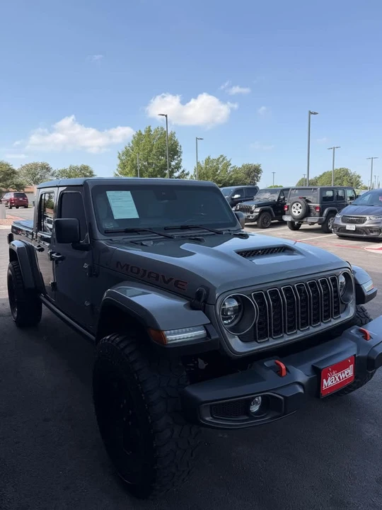 2021 Jeep JT Gladiator - Image 2 of 10