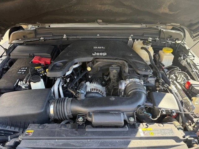 2021 Jeep JT Gladiator - Image 11 of 12