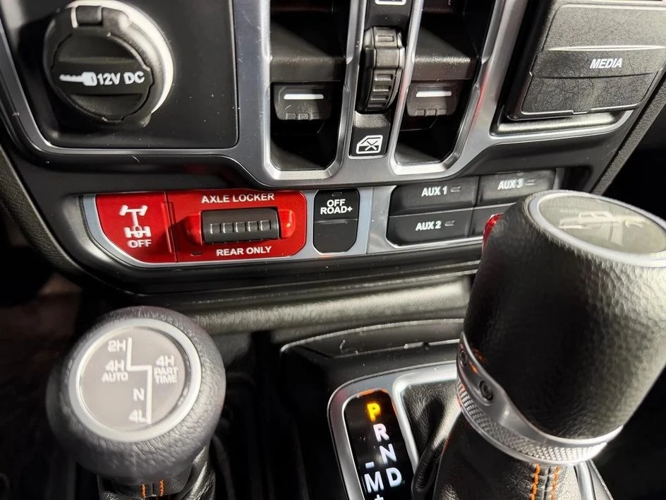 2021 Jeep JT Gladiator - Image 24 of 31
