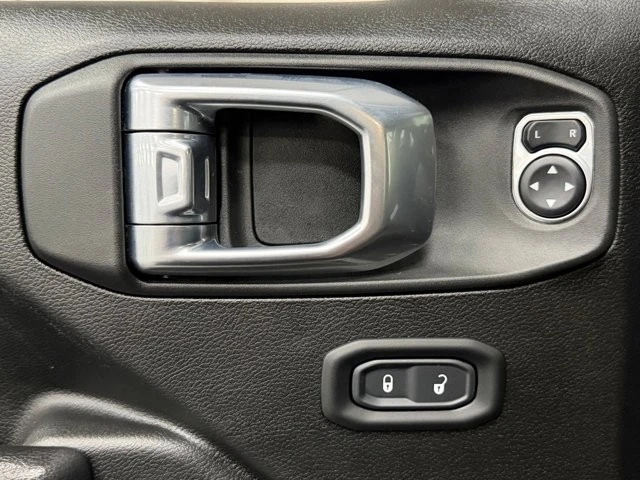 2021 Jeep JT Gladiator - Image 20 of 31