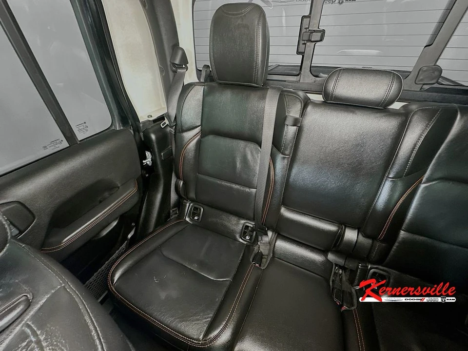 2021 Jeep JT Gladiator - Image 12 of 24