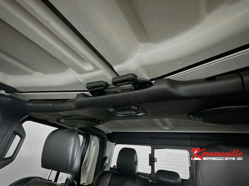 2021 Jeep JT Gladiator - Image 21 of 24