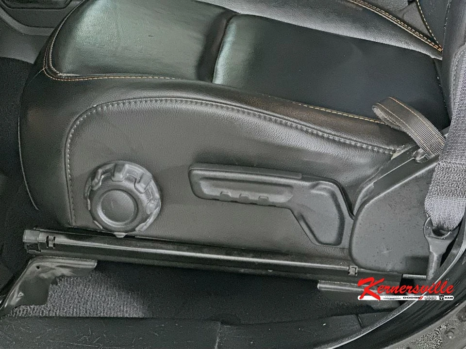 2021 Jeep JT Gladiator - Image 22 of 24