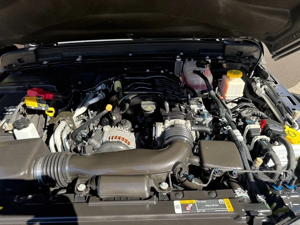 2021 Jeep JT Gladiator - Image 11 of 12