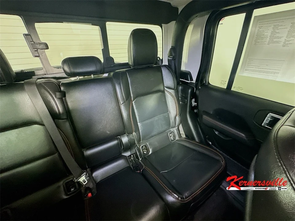 2021 Jeep JT Gladiator - Image 14 of 21