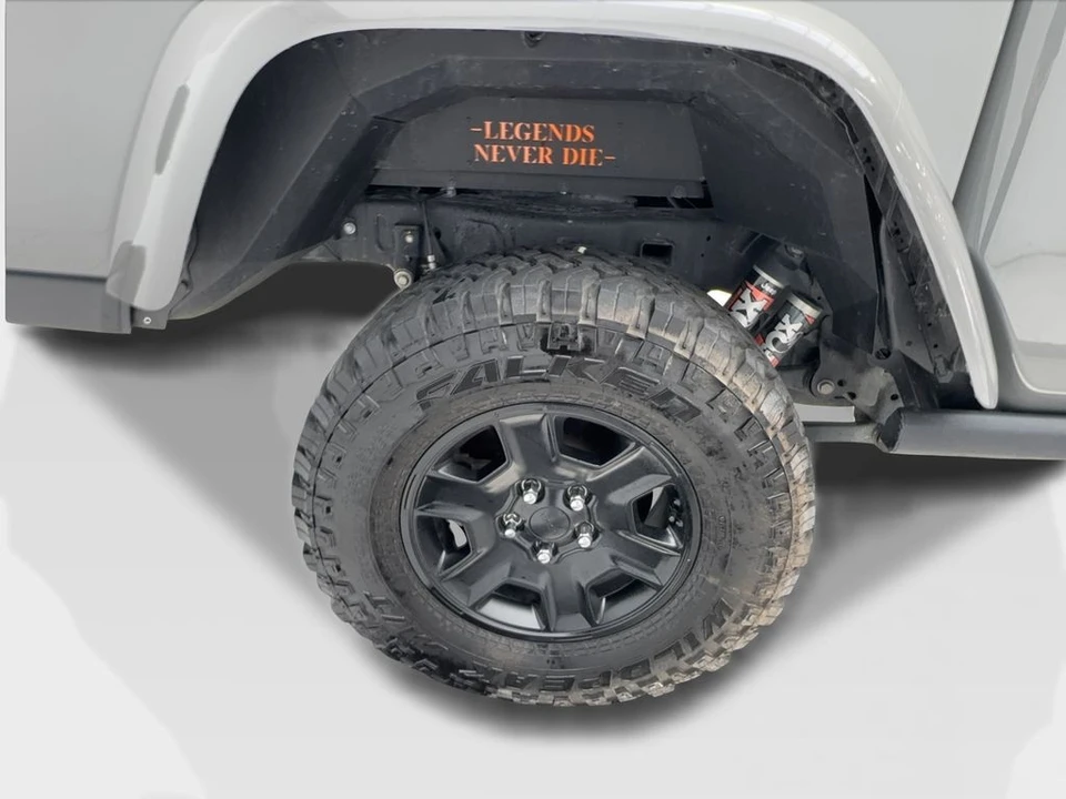 2021 Jeep JT Gladiator - Image 17 of 31