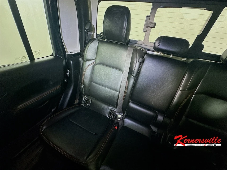 2021 Jeep JT Gladiator - Image 12 of 21