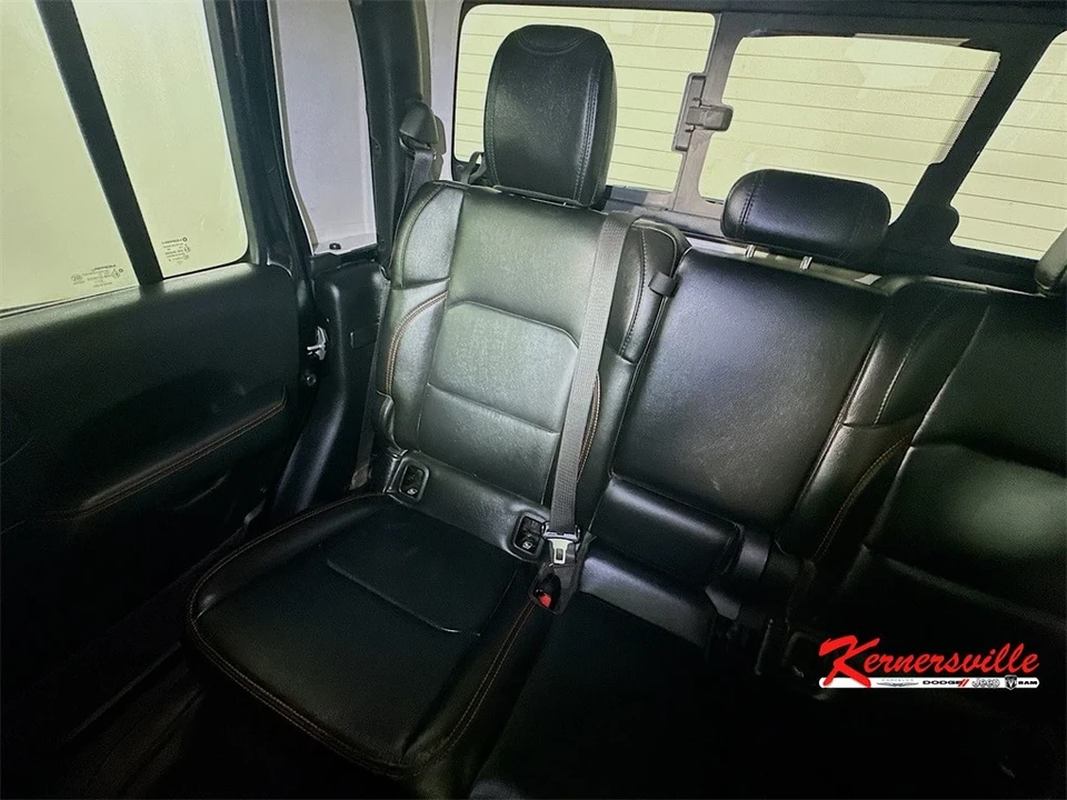 2021 Jeep JT Gladiator - Image 12 of 21