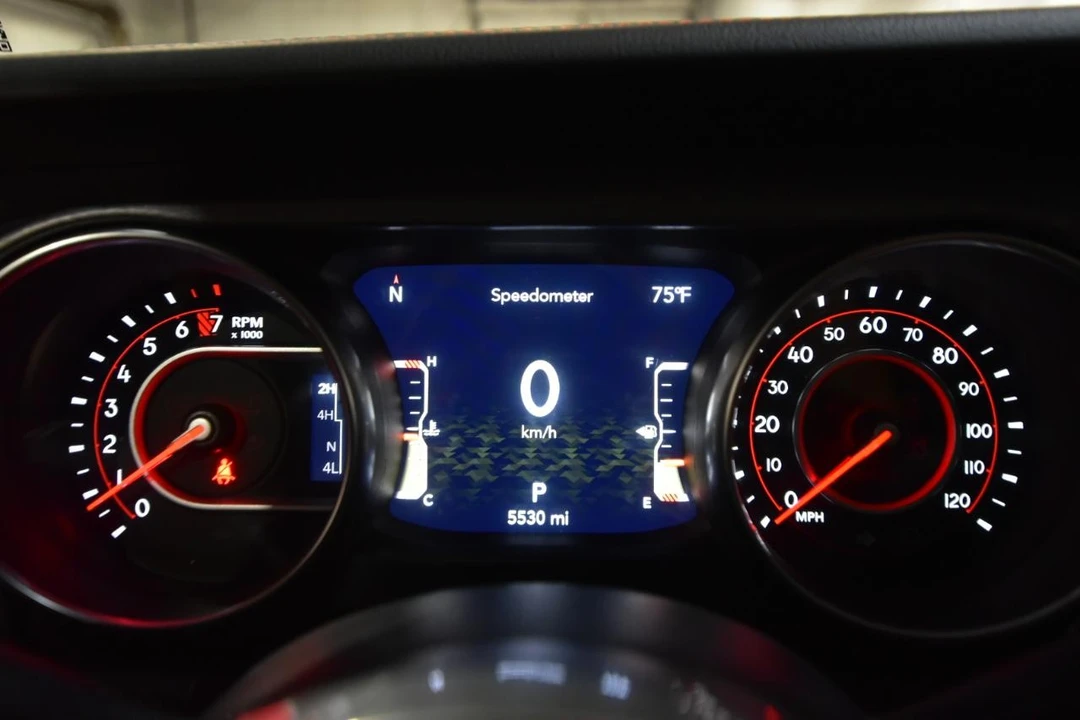2021 Jeep JT Gladiator - Image 21 of 31