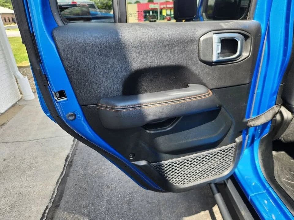 2021 Jeep JT Gladiator - Image 15 of 20