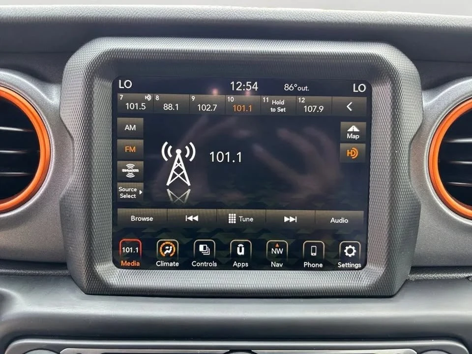 2021 Jeep JT Gladiator - Image 18 of 20