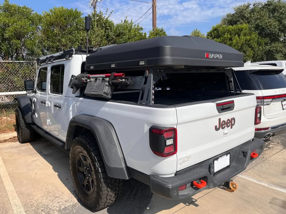 2021 Jeep JT Gladiator - Image 2 of 13