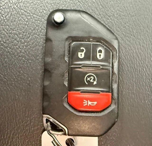 2021 Jeep JT Gladiator - Image 17 of 20