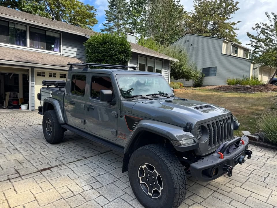 2021 Jeep JT Gladiator - Image 2 of 15