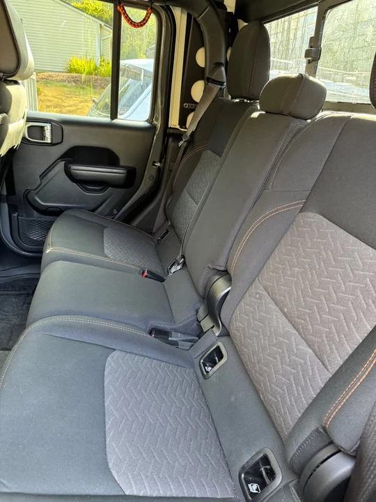 2021 Jeep JT Gladiator - Image 13 of 15