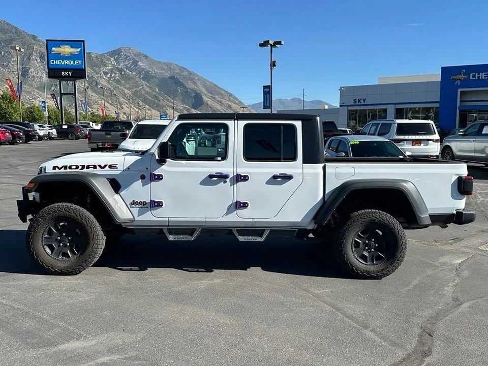 2021 Jeep JT Gladiator - Image 12 of 17