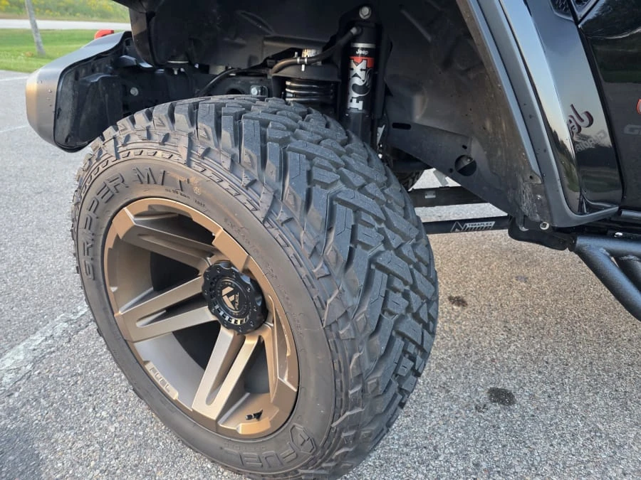 2021 Jeep JT Gladiator - Image 15 of 24