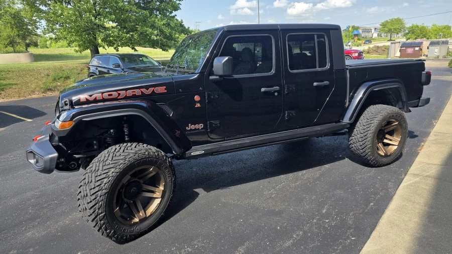 2021 Jeep JT Gladiator - Image 3 of 15