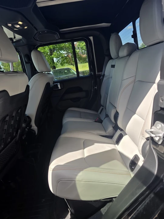 2021 Jeep JT Gladiator - Image 13 of 15