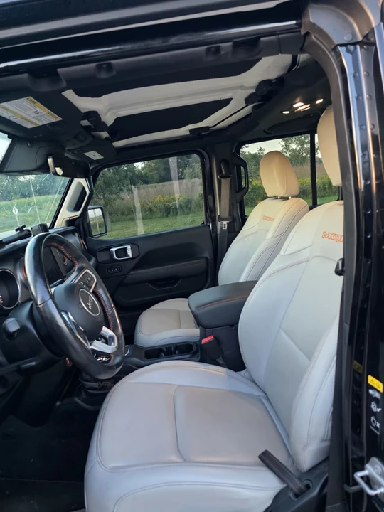 2021 Jeep JT Gladiator - Image 17 of 24