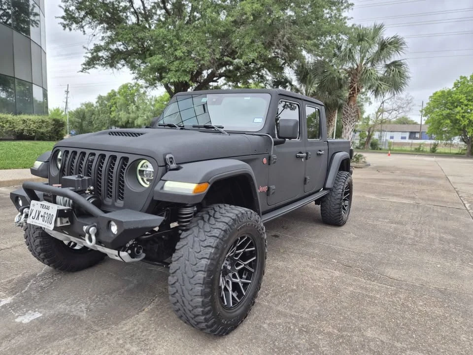 2021 Jeep JT Gladiator - Image 2 of 17