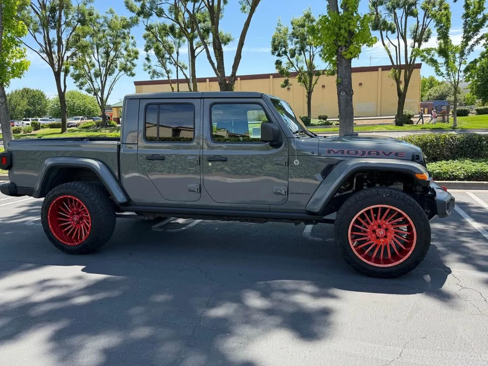 2021 Jeep JT Gladiator - Image 4 of 10