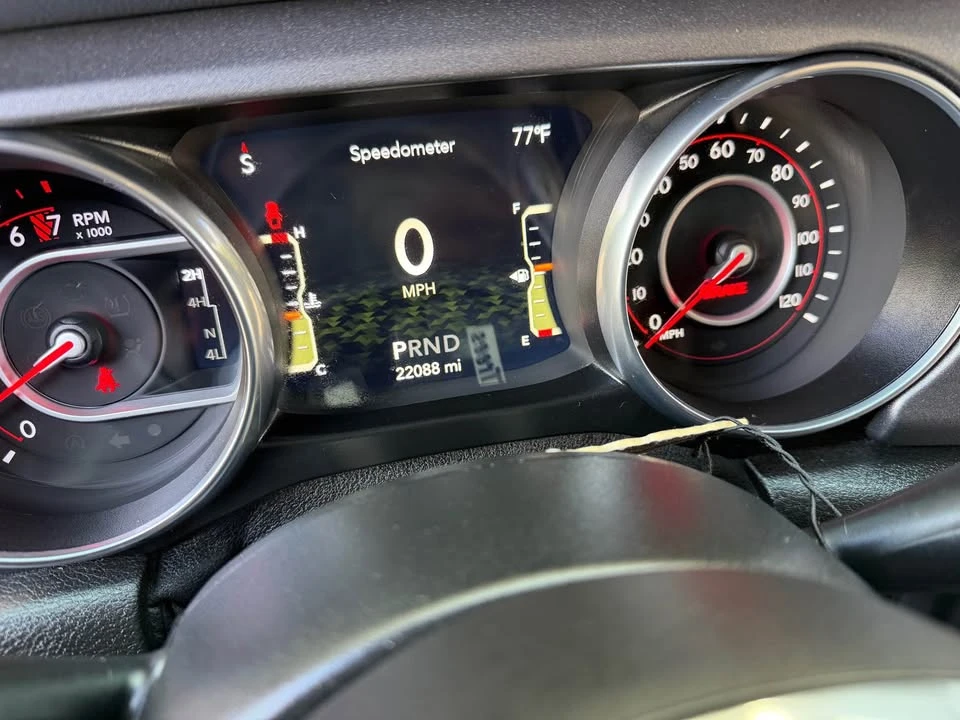 2021 Jeep JT Gladiator - Image 10 of 10