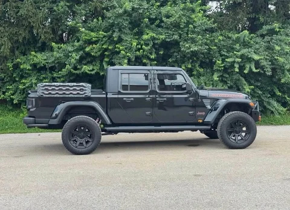 2021 Jeep JT Gladiator - Image 3 of 8