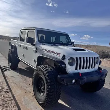 2021 Jeep Gladiator Mojave Pickup 4D 5 ft