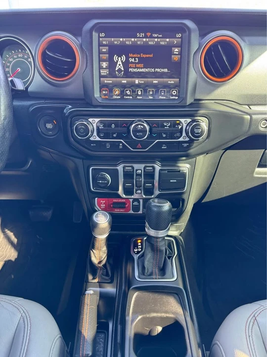 2021 Jeep JT Gladiator - Image 13 of 16