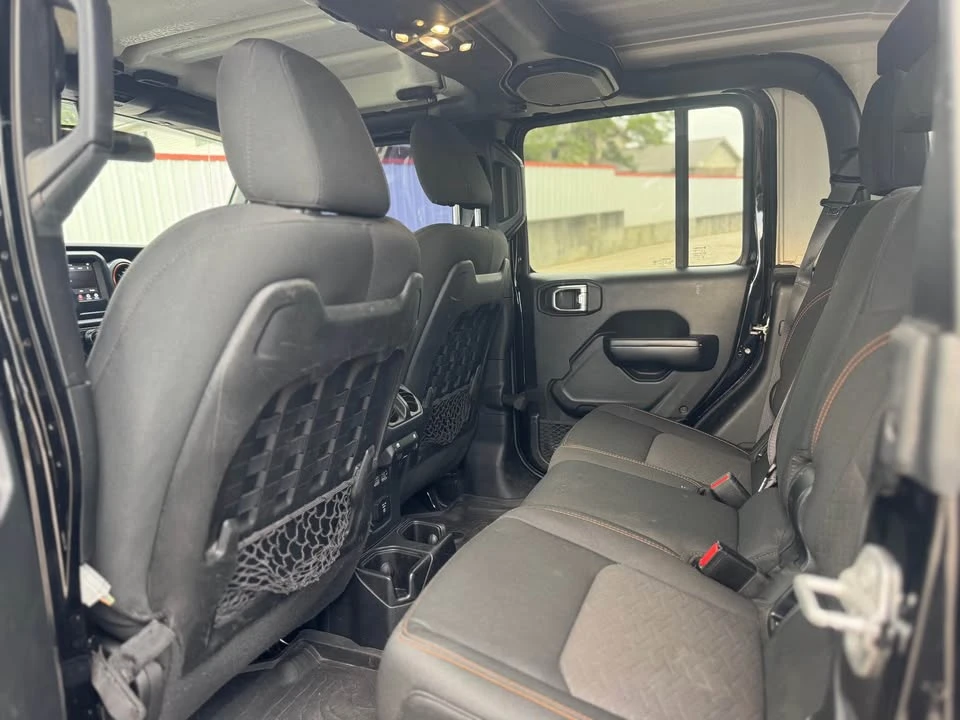 2021 Jeep JT Gladiator - Image 15 of 17