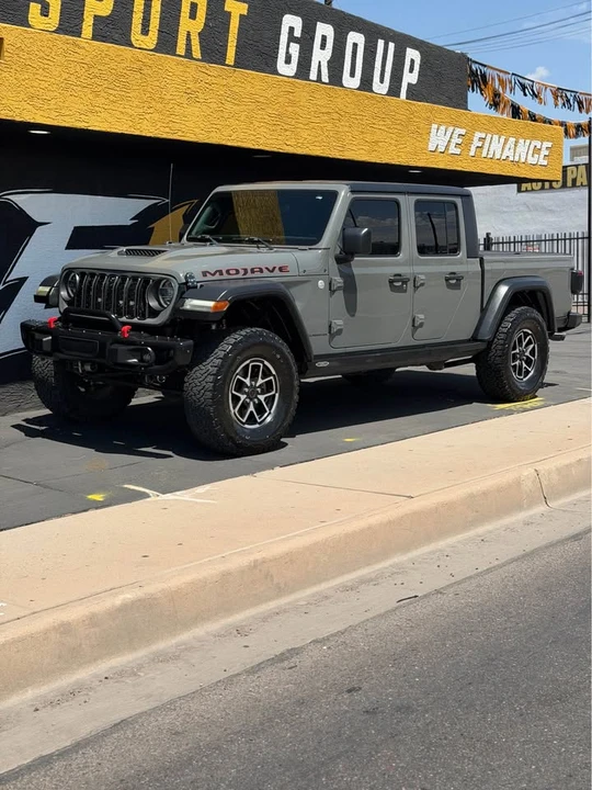 2021 Jeep JT Gladiator - Image 2 of 7