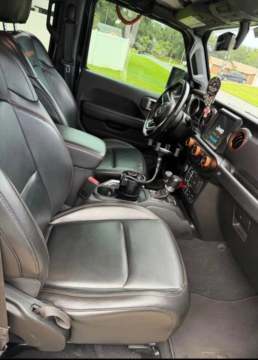 2021 Jeep JT Gladiator - Image 5 of 6