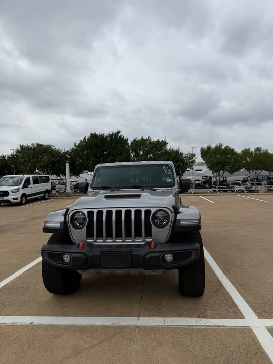 2021 Jeep JT Gladiator - Image 2 of 11