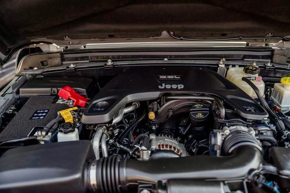 2021 Jeep JT Gladiator - Image 19 of 20