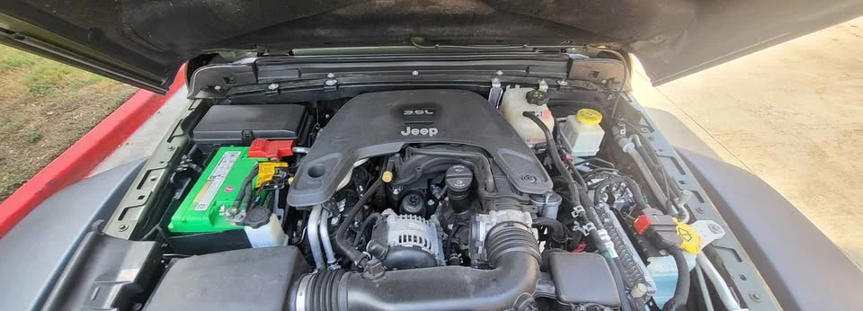 2021 Jeep JT Gladiator - Image 14 of 20