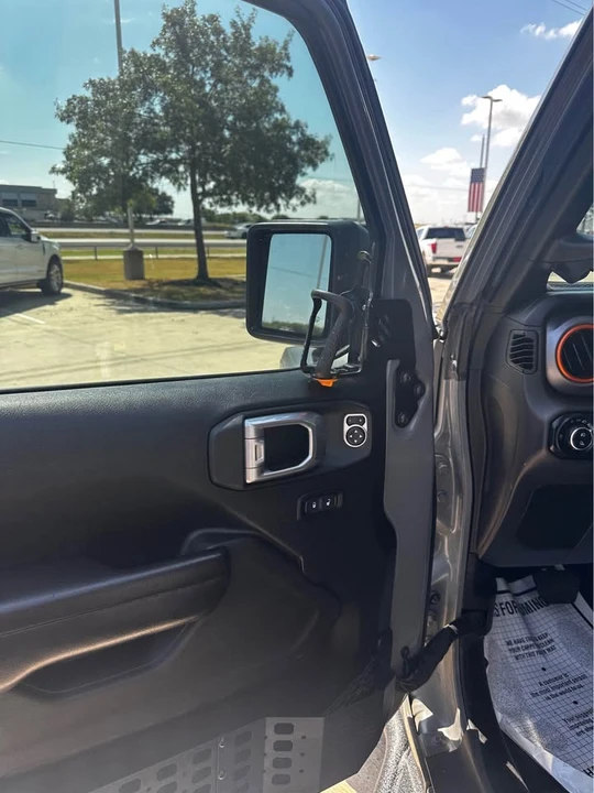 2021 Jeep JT Gladiator - Image 10 of 12