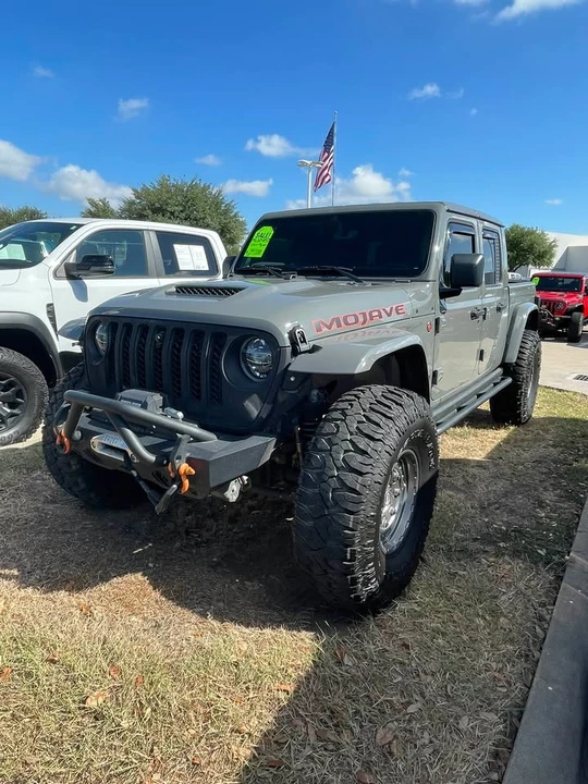2021 Jeep JT Gladiator - Image 2 of 19