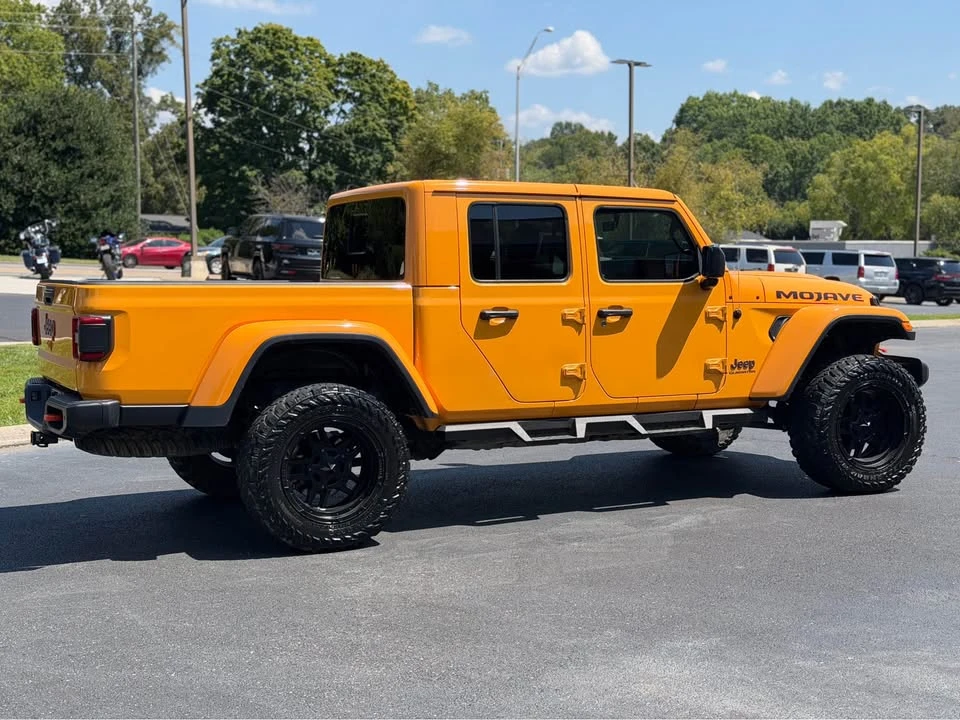 2021 Jeep JT Gladiator - Image 2 of 8