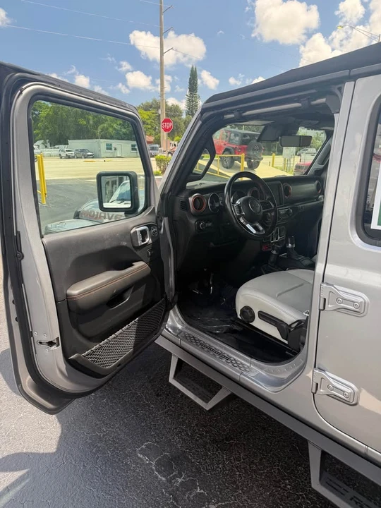 2021 Jeep JT Gladiator - Image 5 of 12