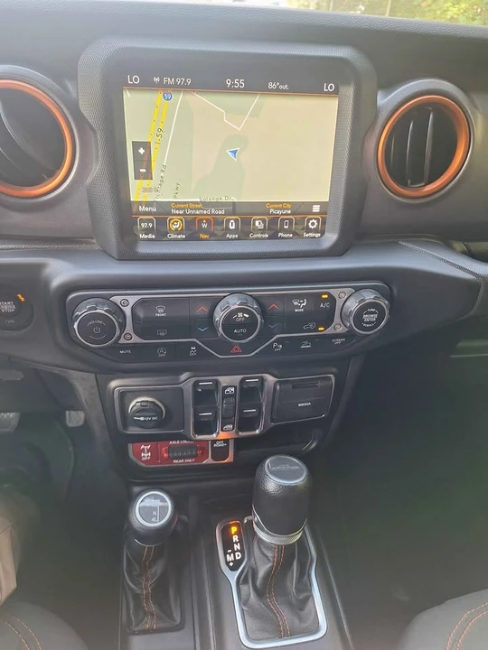 2021 Jeep JT Gladiator - Image 8 of 10