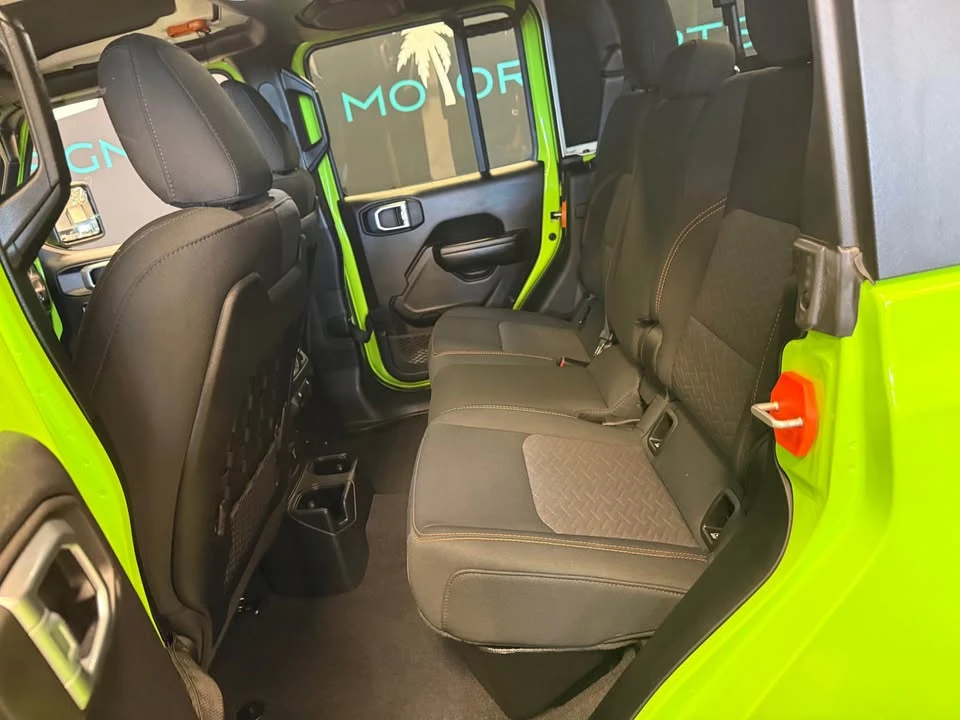 2021 Jeep JT Gladiator - Image 15 of 18