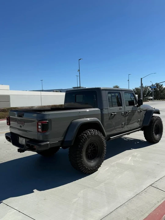 2021 Jeep JT Gladiator - Image 3 of 6