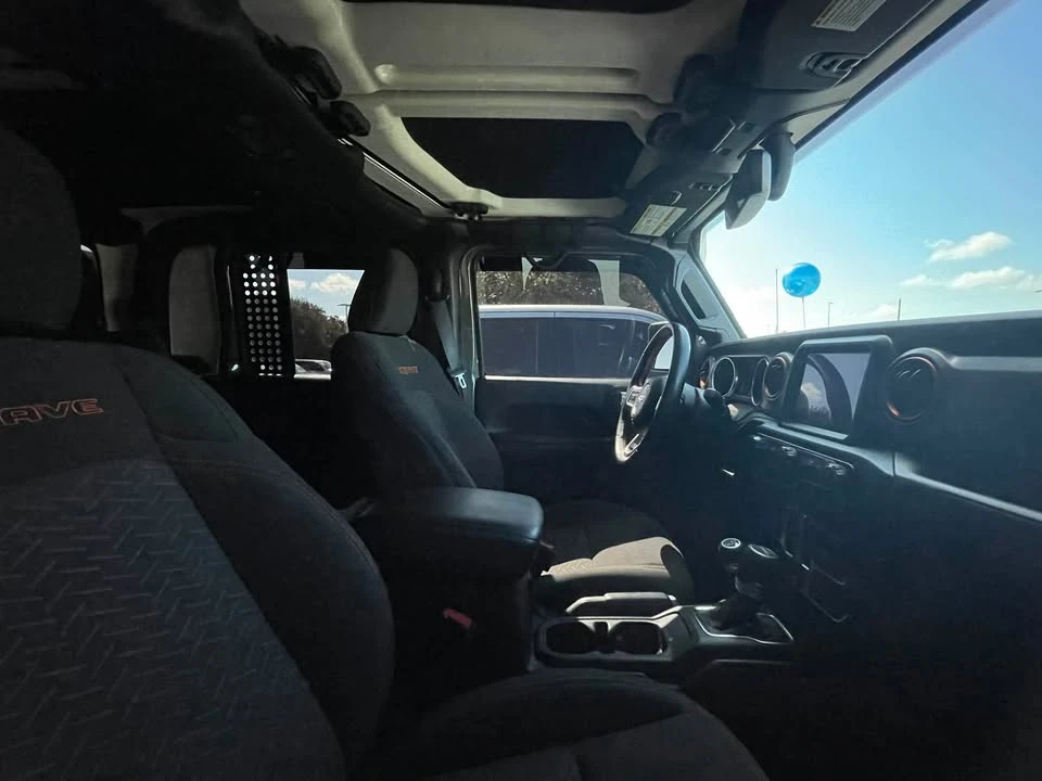 2021 Jeep JT Gladiator - Image 12 of 19