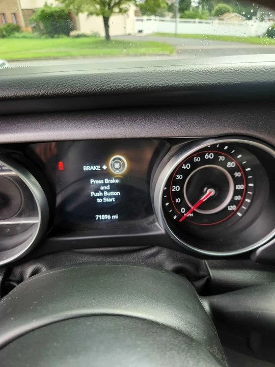 2021 Jeep JT Gladiator - Image 16 of 20